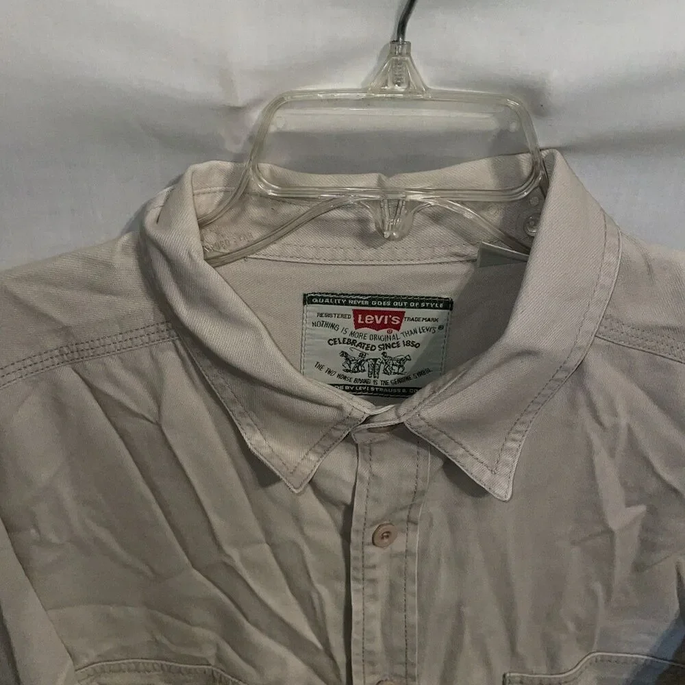 Levis this mens